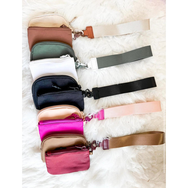 DUAL POUCH WRISTLET-Body and Sol