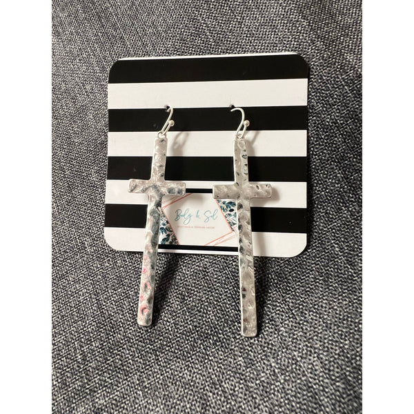 HAMMERED CROSS EARRINGS-Body and Sol