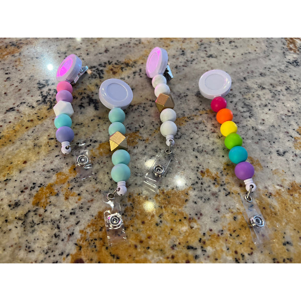 LOVEBIRD BADGE REEL-Body and Sol