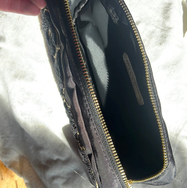 NYLON GRAD BAG-Body and Sol