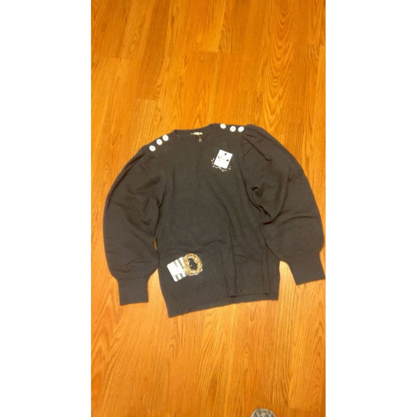 SAMANTHA'S BLACK SWEATER-Body and Sol