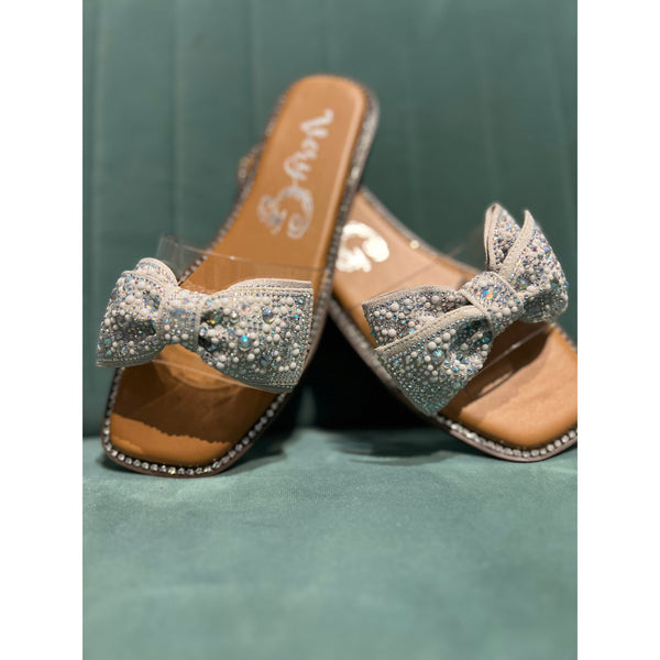 SHAYE SANDAL-Body and Sol
