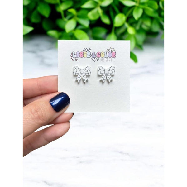 SPORTS BOW STUD EARRINGS-Body and Sol