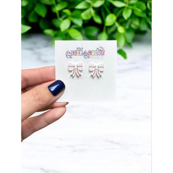 SPORTS BOW STUD EARRINGS-Body and Sol