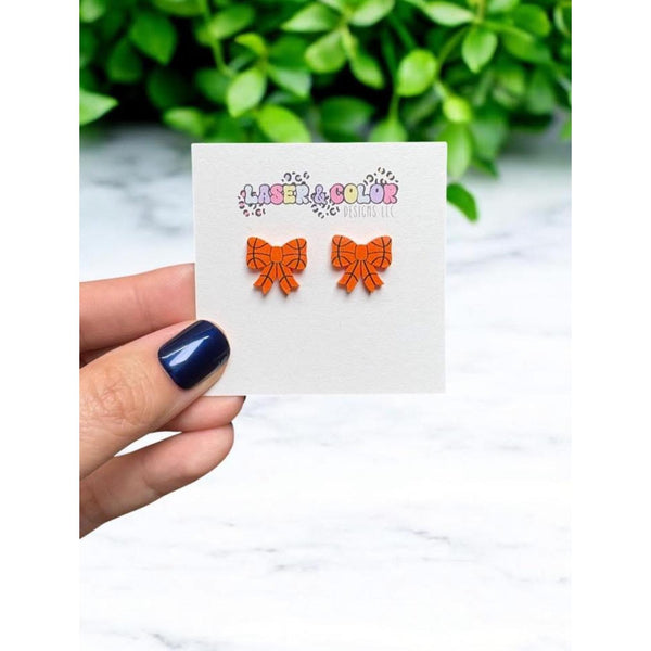 SPORTS BOW STUD EARRINGS-Body and Sol
