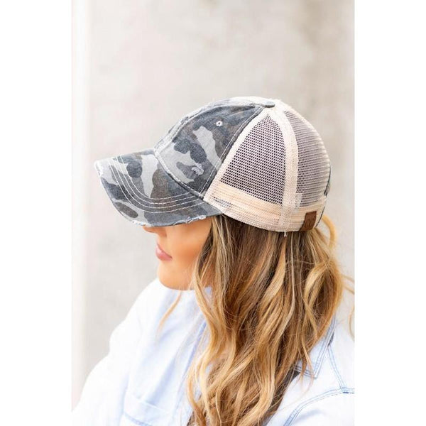 CC CAMO DISTRESSED HAT-Body and Sol