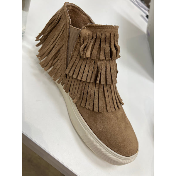 FRINGE ME UP SNEAKERS-Body and Sol