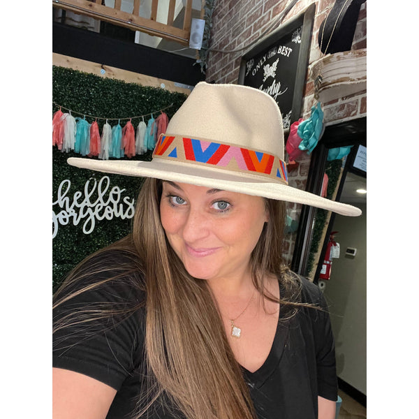 GEOMETRIC WIDE BRIM HAT-Body and Sol