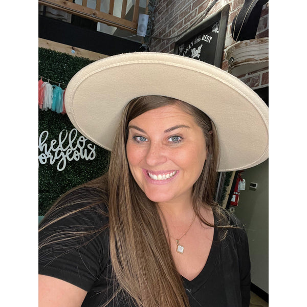 GEOMETRIC WIDE BRIM HAT-Body and Sol