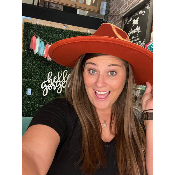 GEOMETRIC WIDE BRIM HAT-Body and Sol