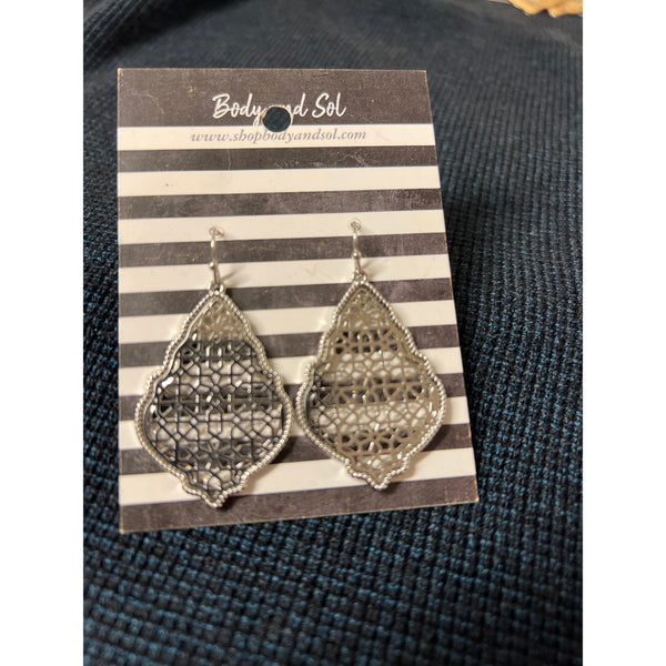KENDRA EARRINGS-Body and Sol
