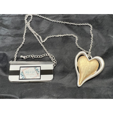A MOTHER'S HEART NECKLACE-Body and Sol