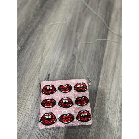 BEADED LIPS PURSE-Body and Sol