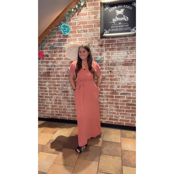 BRECKLYN DRESS IN MAUVE-Body and Sol