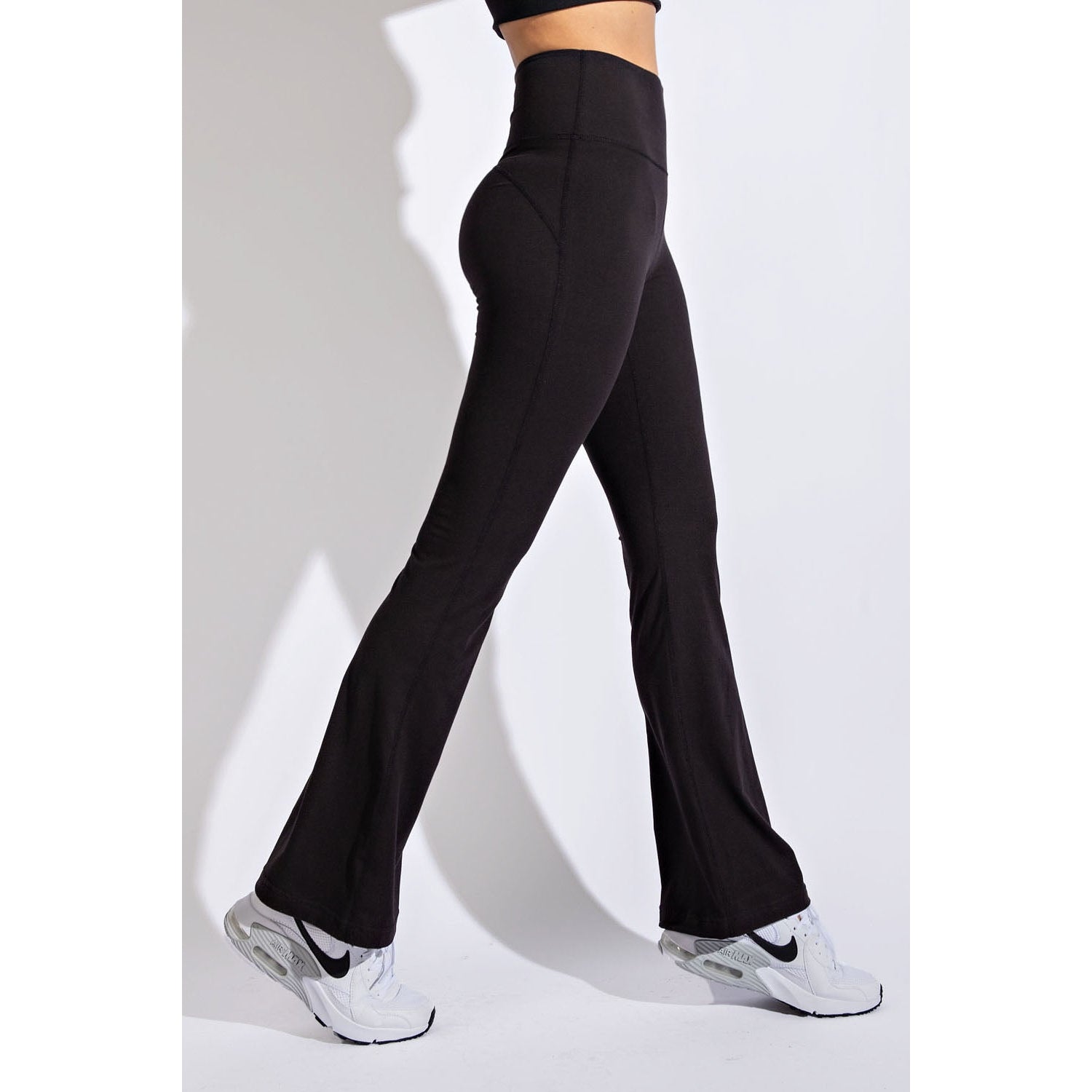 Elastic Waist Flare Yoga Pants – La Boutique Dacula