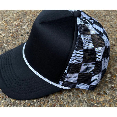 CHECKERED TRUCKER HAT-Body and Sol