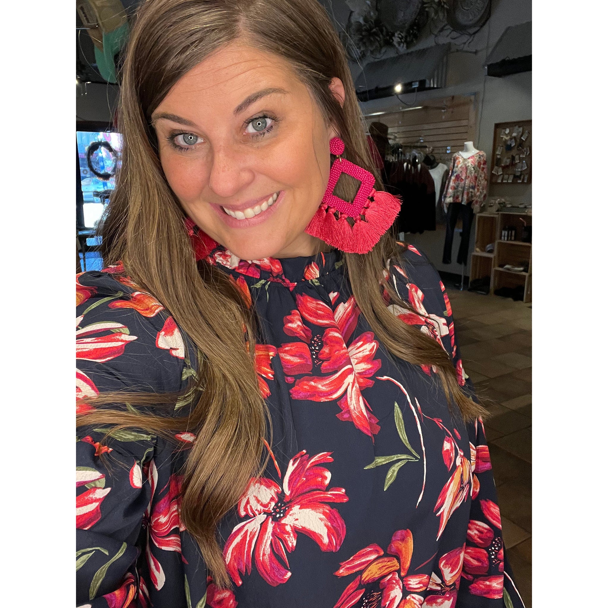 BLUE FLORAL TOP-Body and Sol