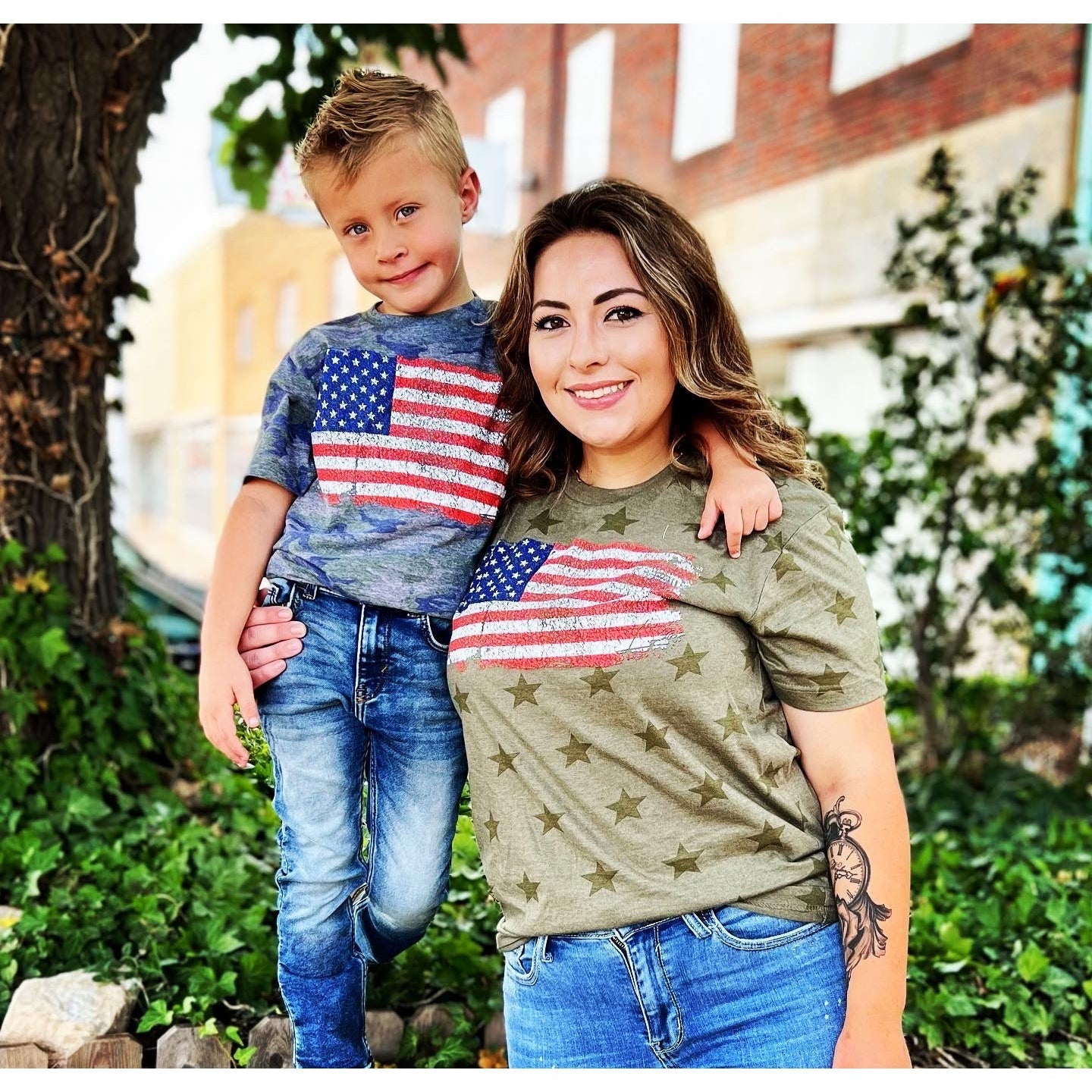 STAR FLAG TEE-Body and Sol
